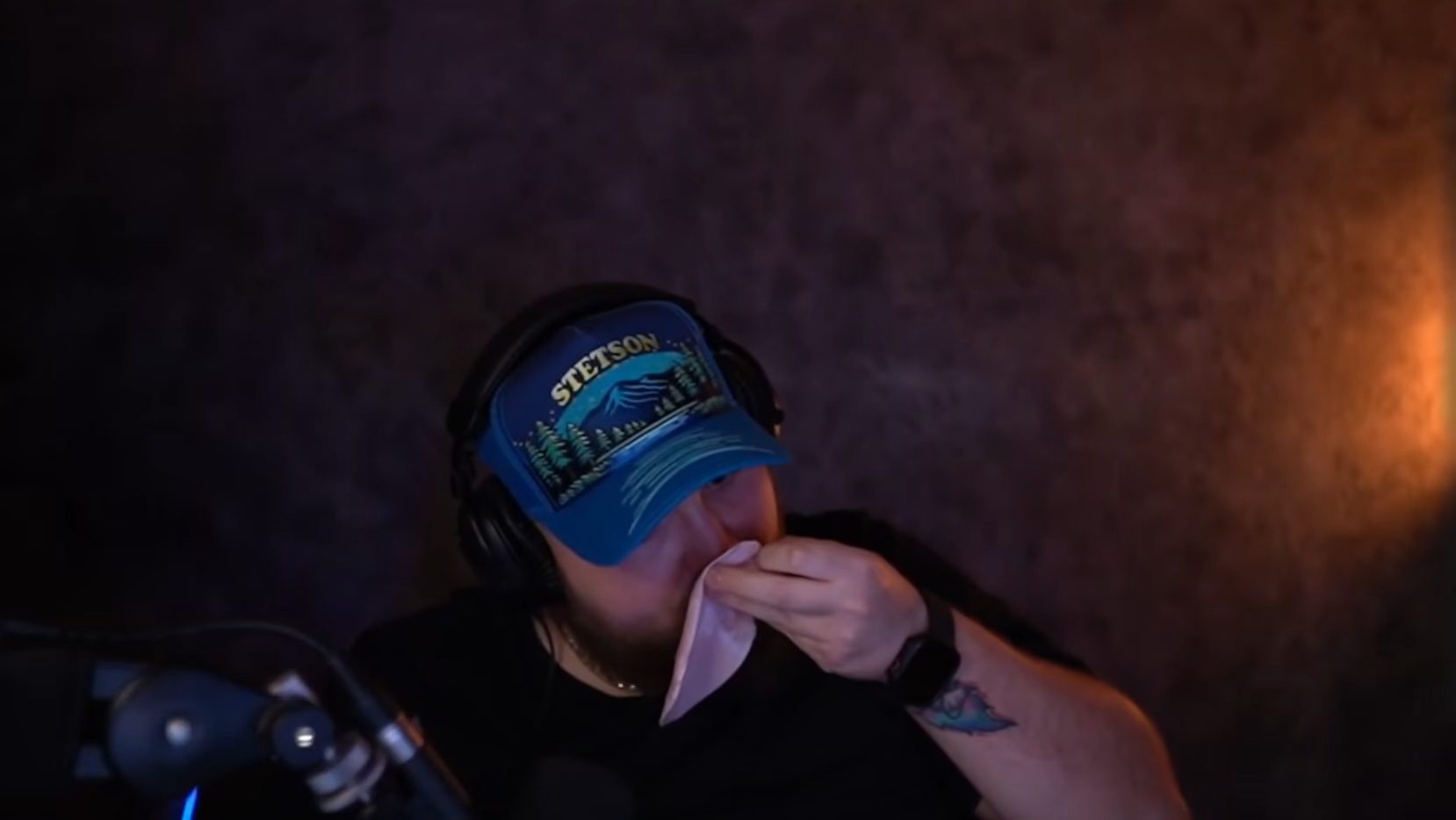 FattyPillow řešil podezřelou šunku: „Já mám dobrej čuch"
