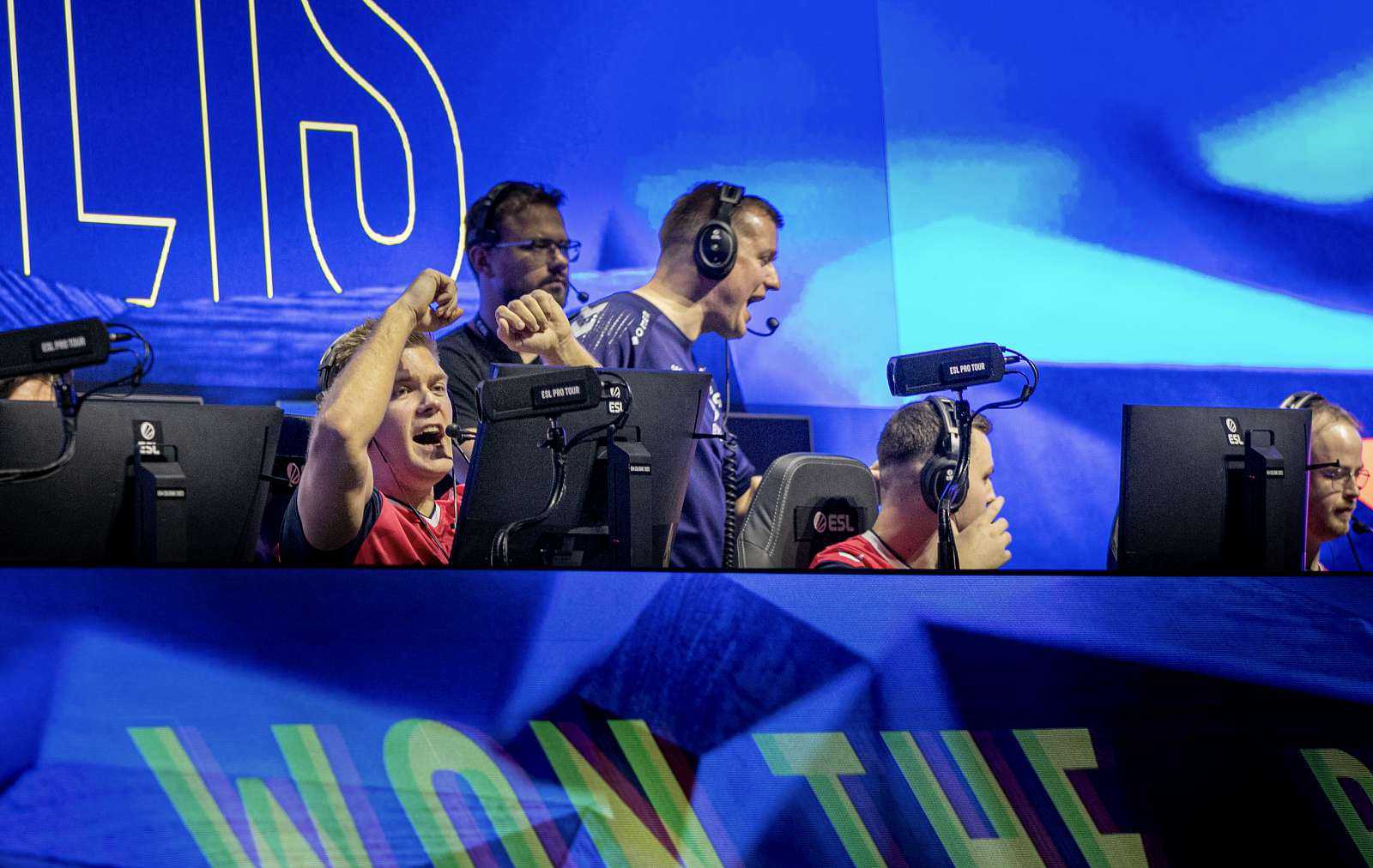 Semifinálový den před námi, co vše nás čeká?