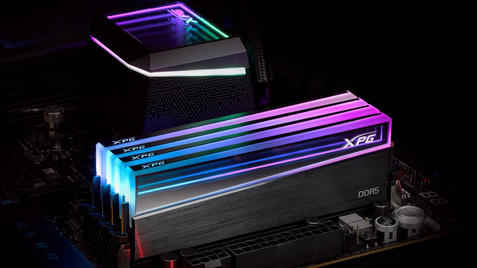 Společnost XPG uvádí na trh Novakey RGB DDR5 jako první paměť na světě s designem nekonečného zrcadla