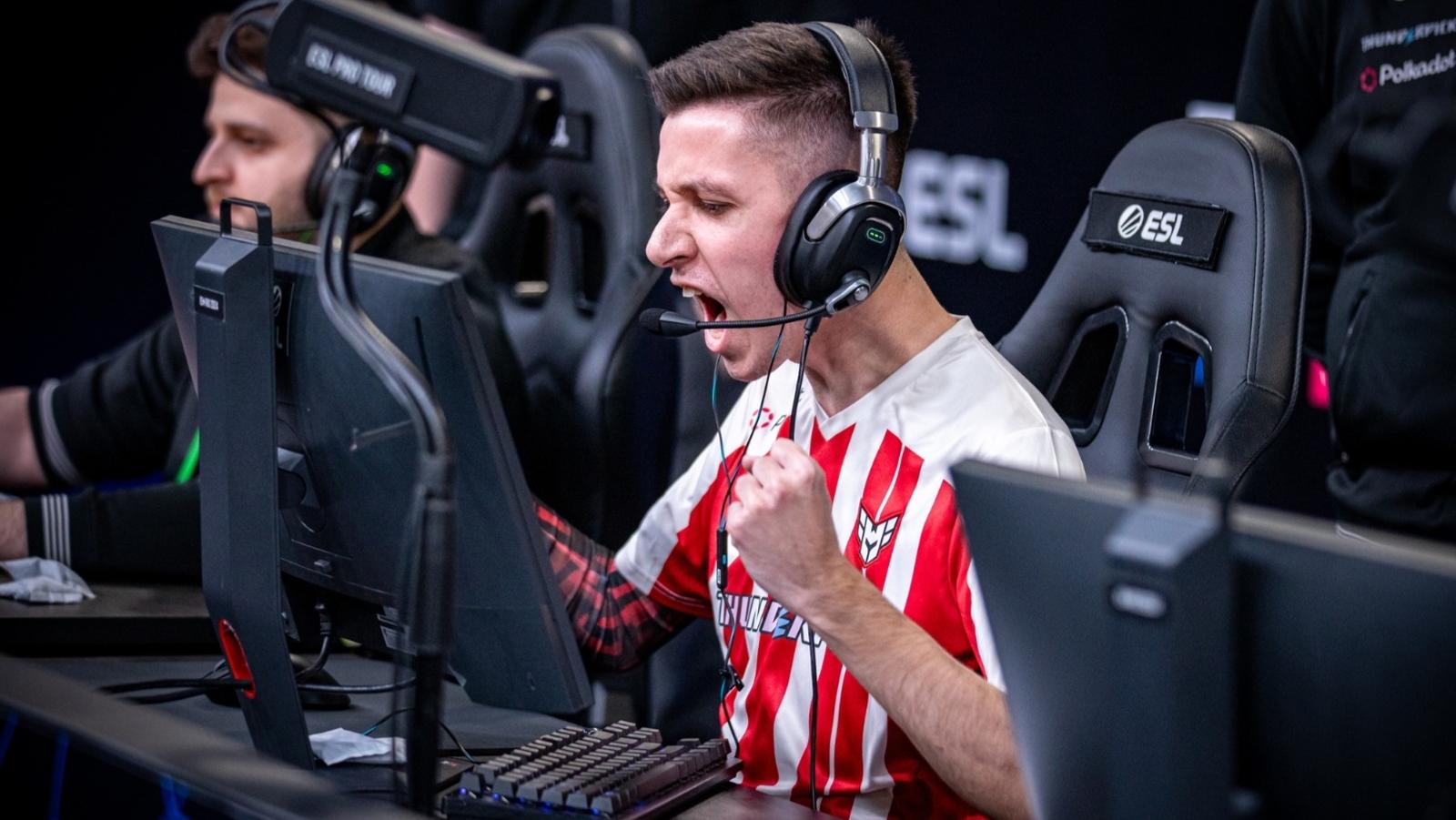NaVi se nedostali do playoff! Jak se to stalo?