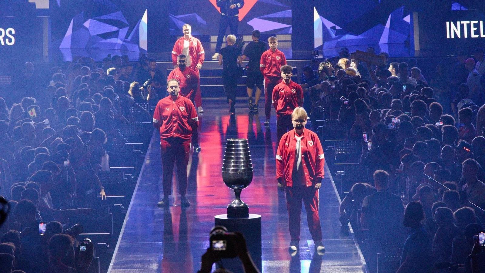 MOUZ v play-offs porazili Astralis na svižných dvou mapách!