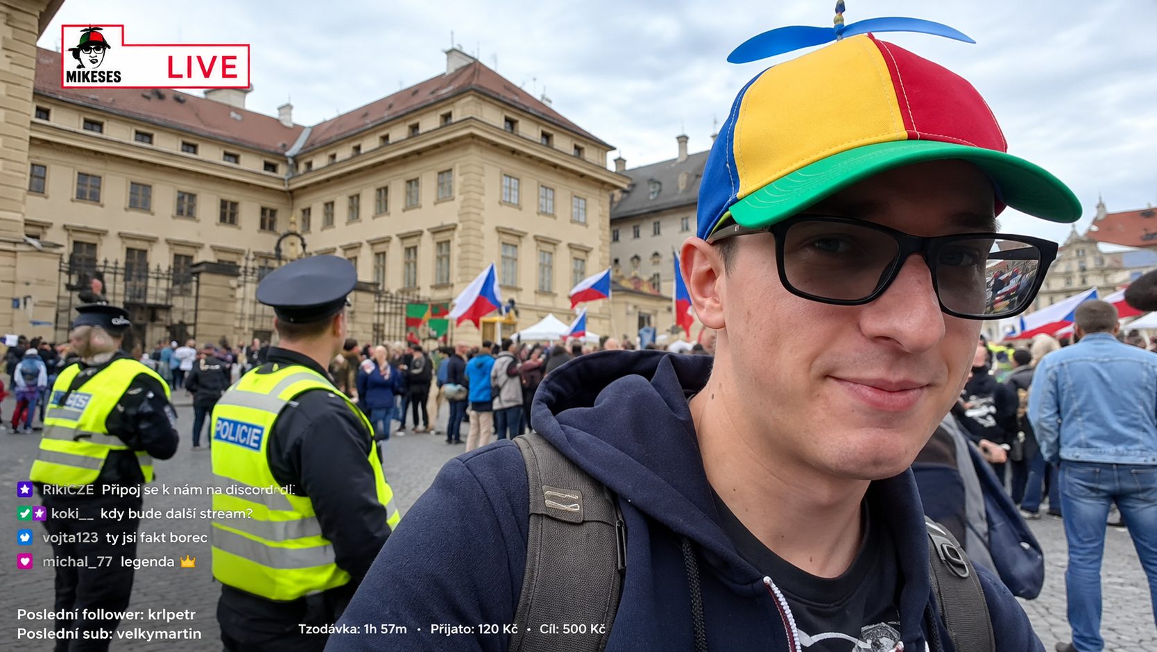 Mikeses přivolal policii k potyčce se zloději v Praze