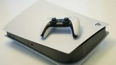 technologie-pssr-2-0-pro-ps5-pro-se-rozsiruje-do-11-novych-her