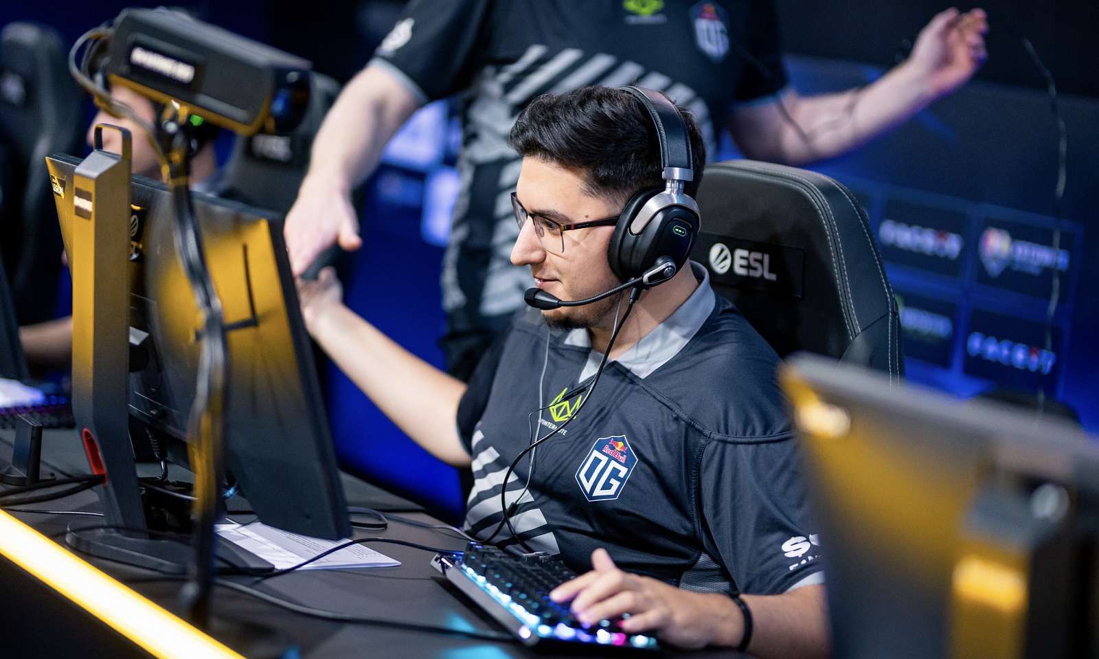 Dlouhý první den skončil úspěchem pro OG