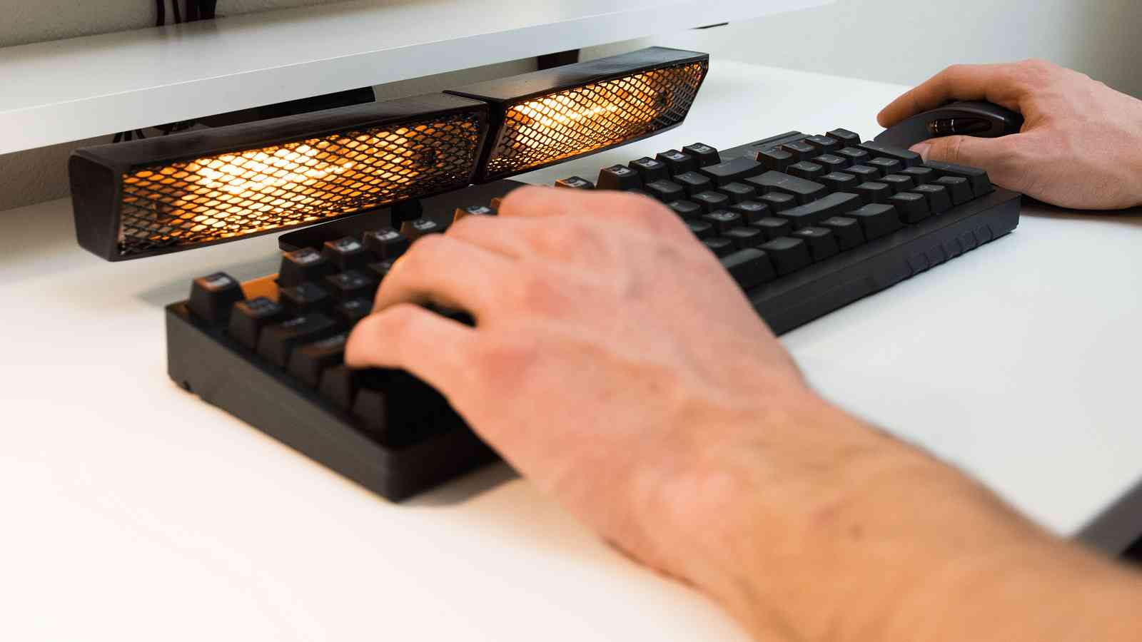 Na Kickstarteru zabodoval ohřívač rukou pro hráče