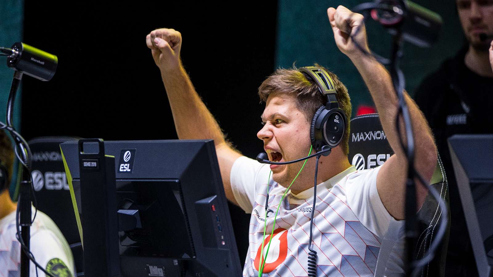 IEM Cologne: FaZe i NIP se kvalifikovali, mousesports bojují o přežití