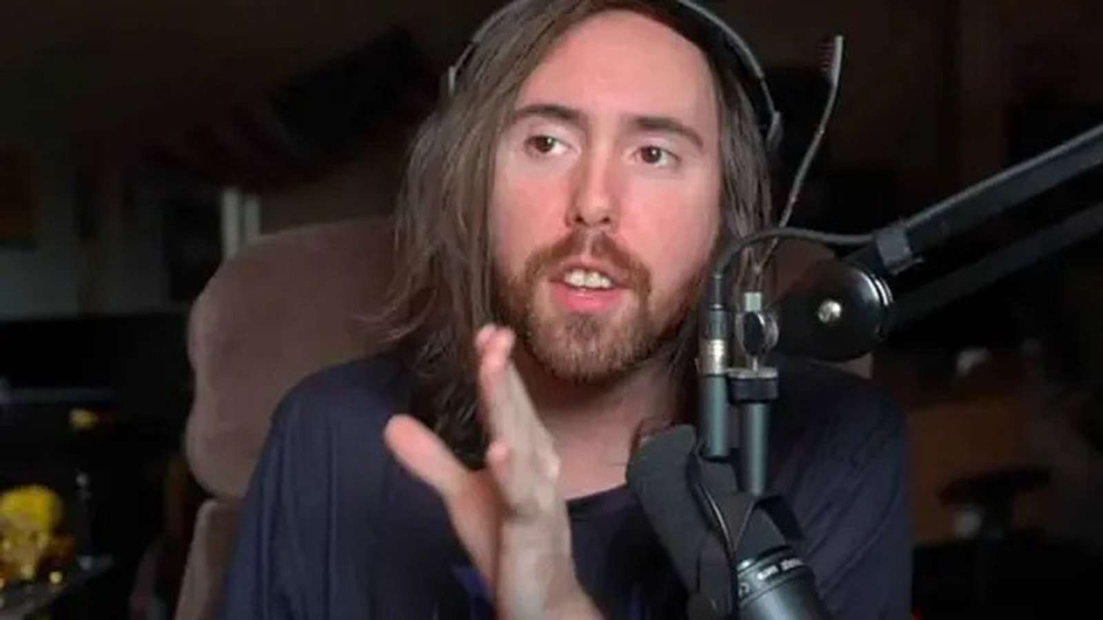 Streamer Asmongold si myslí, že od Twitche dostal shadowban