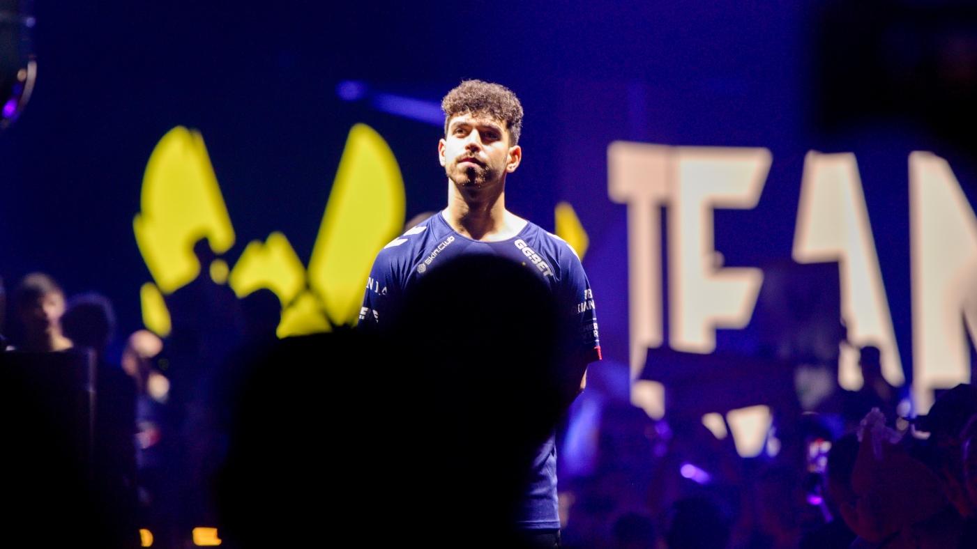 MOUZ sehnali náhradu za siuhy, tou se stal Spinx!