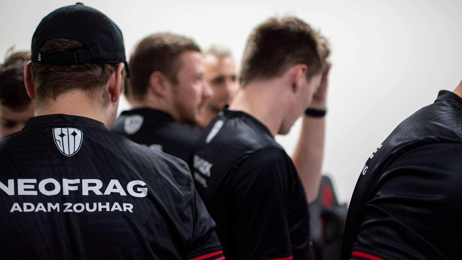 SINNERS v semifinále Sazka eLEAGUE už dvě kola před koncem základní části!