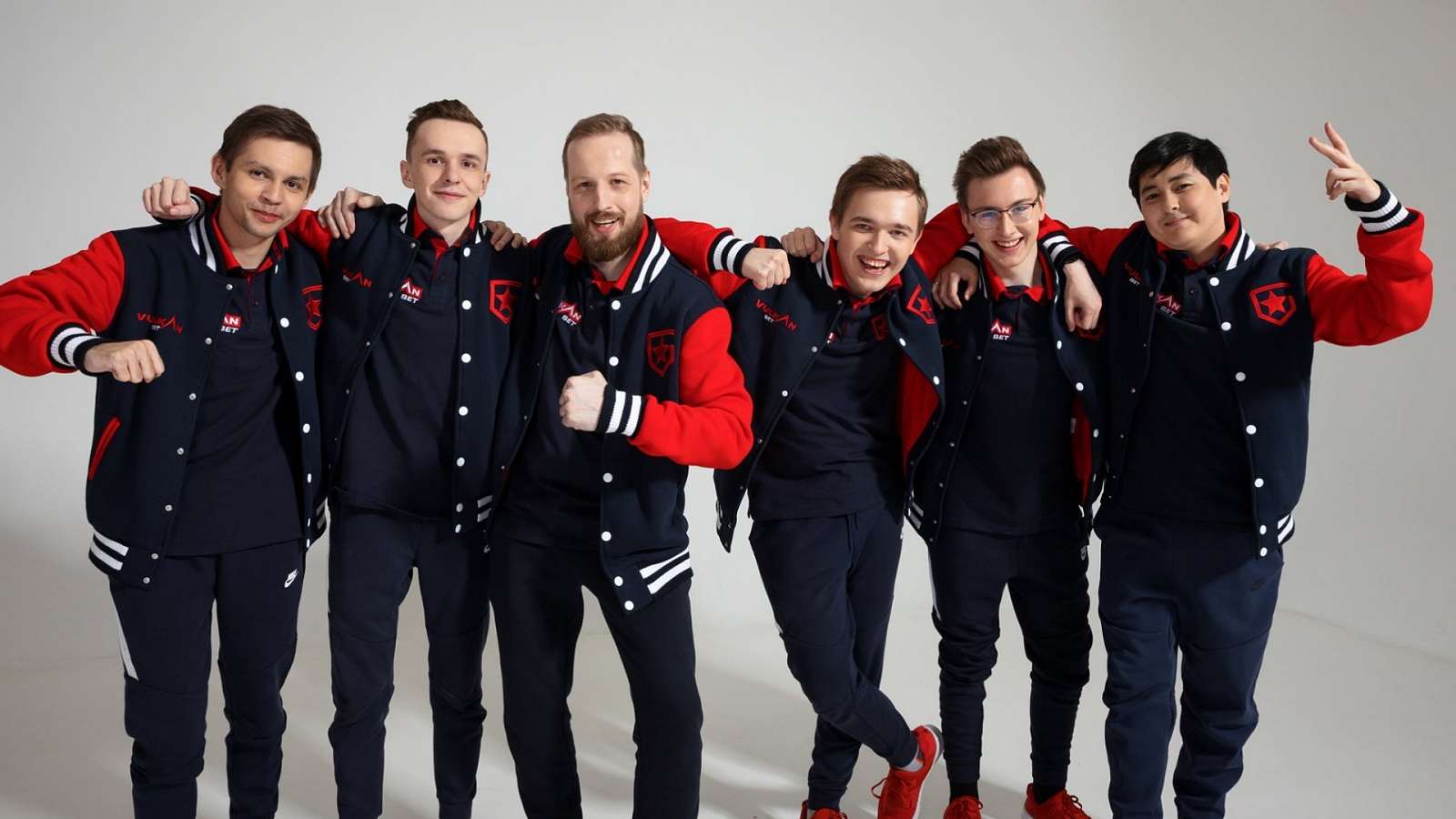 Gambit jsou šampiony BLAST Premier Spring Final, převálcovali NaVi