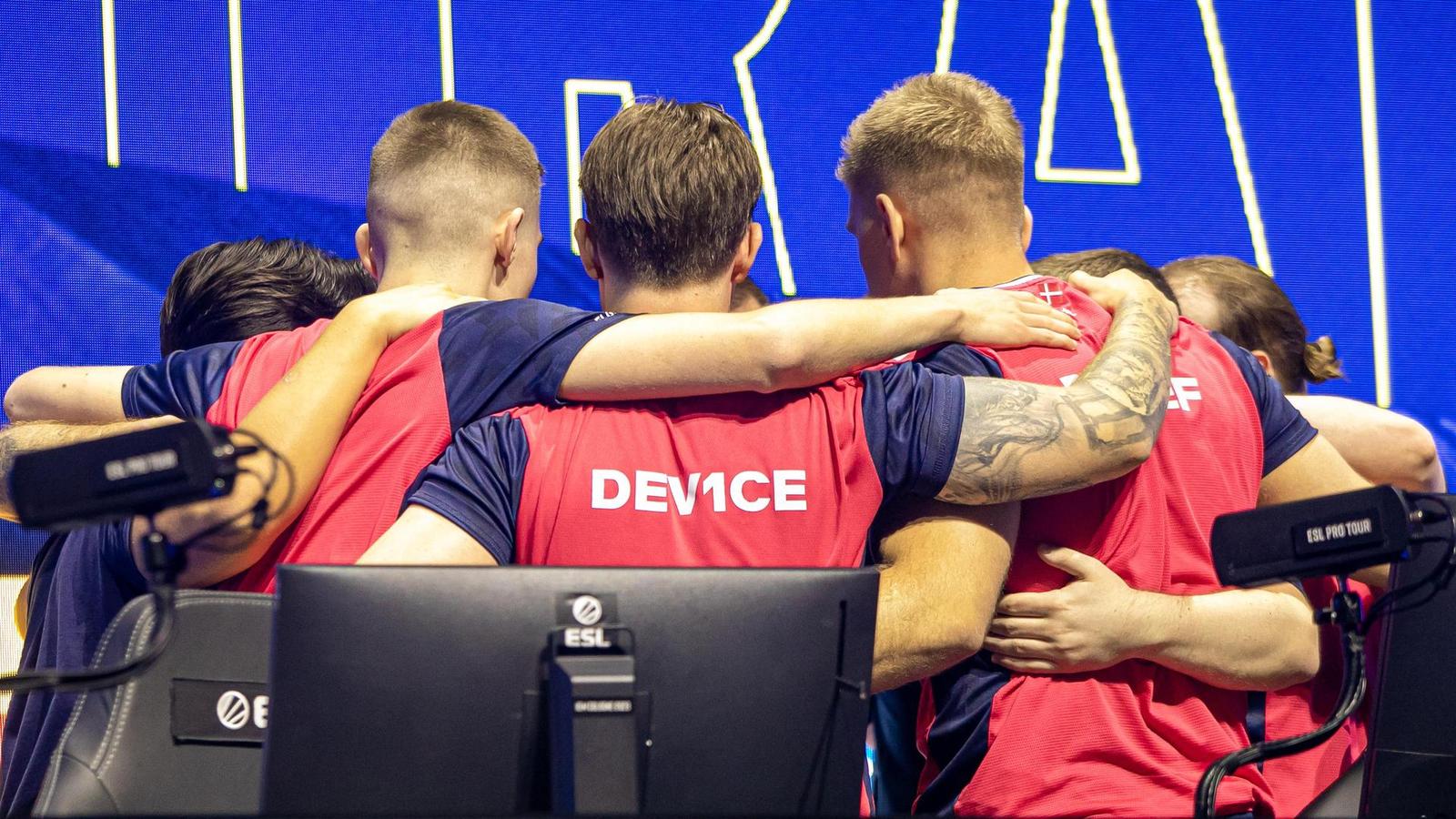 Astralis opustili dva členové, device a Magisk se oddělili!